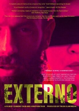 Externo (2022)